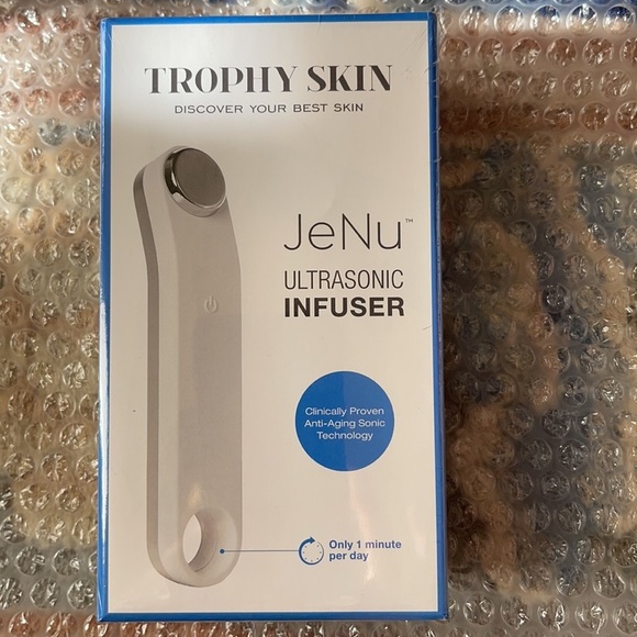 JeNu Ultrasonic Infuser by Trophy Skin - Picture 6 of 12